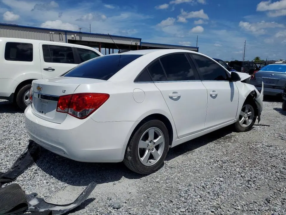 2015 CHEVROLET CRUZE LT  