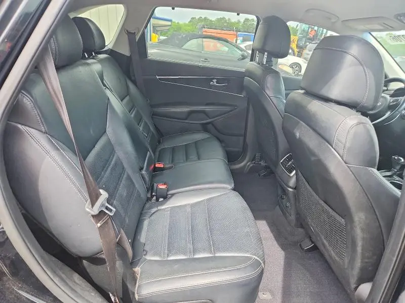2017 KIA SORENTO EX  