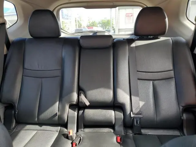 2016 NISSAN ROGUE S  