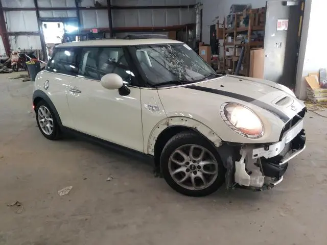 2015 MINI COOPER S  