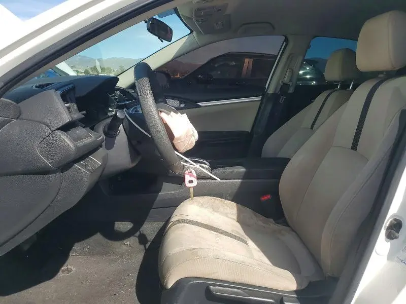 2017 HONDA CIVIC COUP   