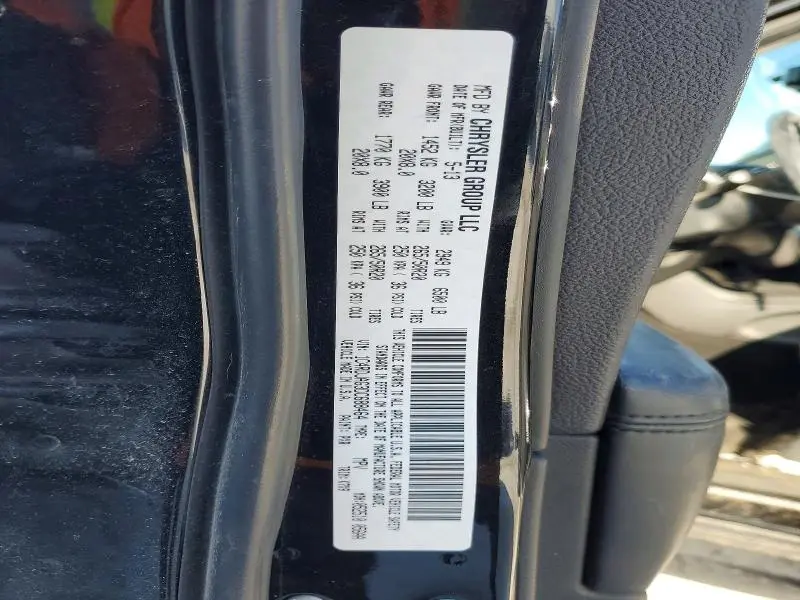 2013 DODGE DURANGO SXT  