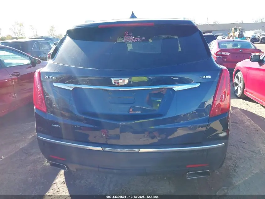 2017 CADILLAC XT5 LUXURY
