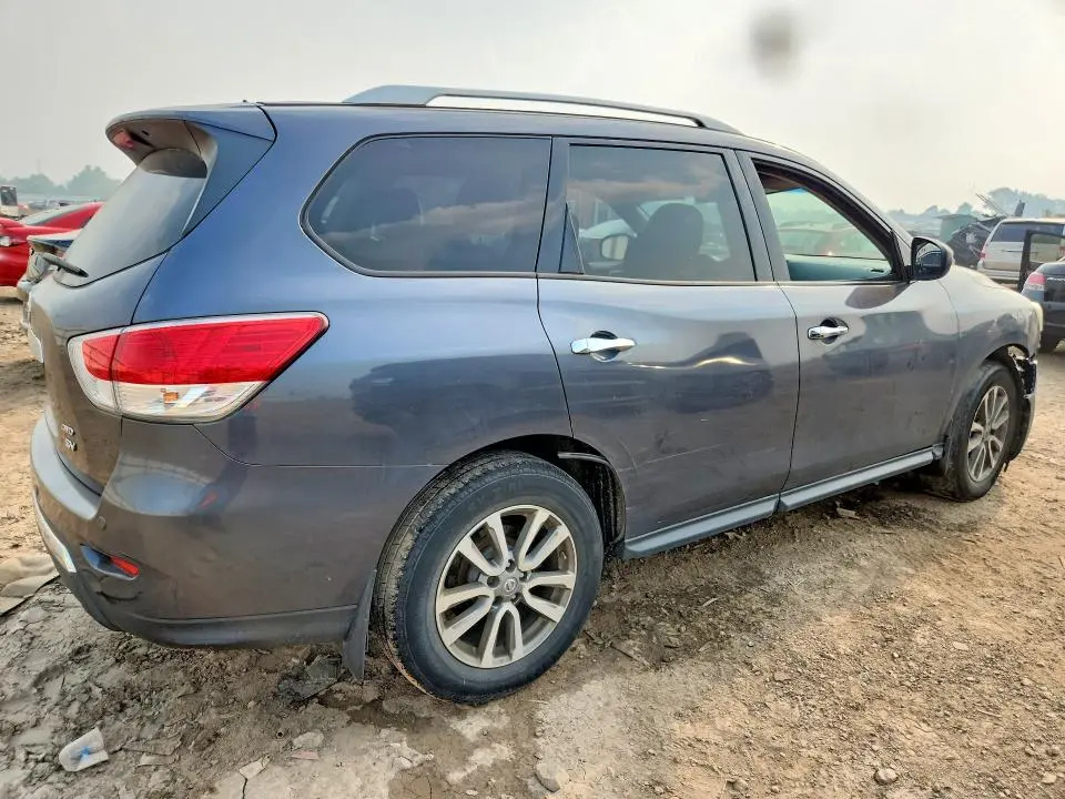 2014 NISSAN PATHFINDER SV  
