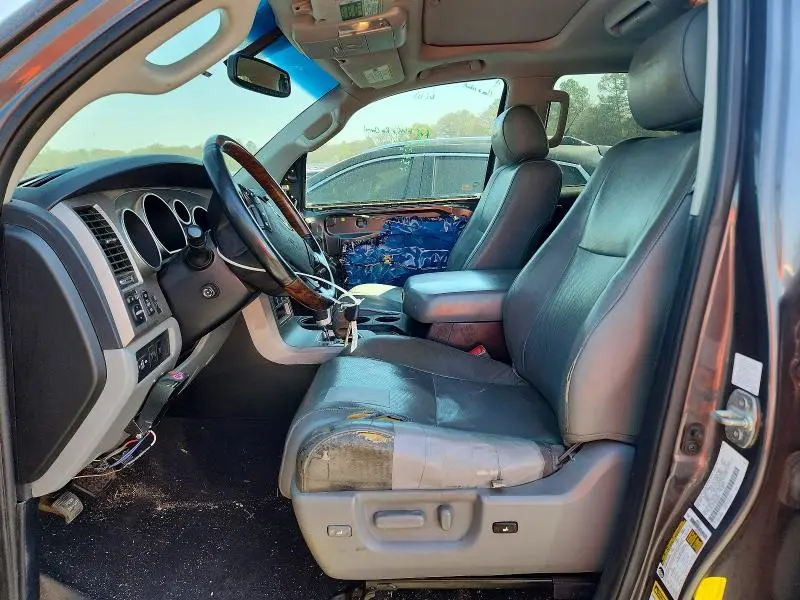 2013 TOYOTA TUNDRA PLATINUM  