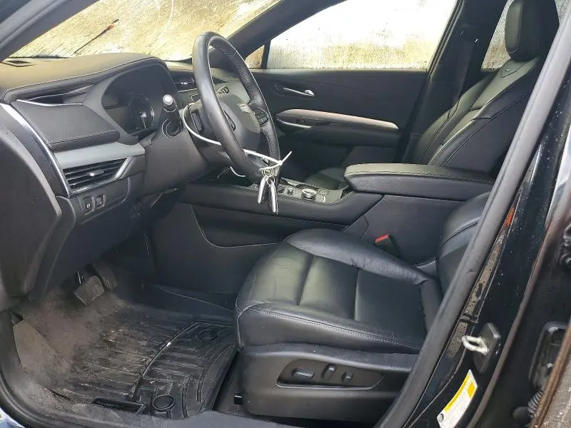 2022 CADILLAC XT4 PREMIUM LUXURY  