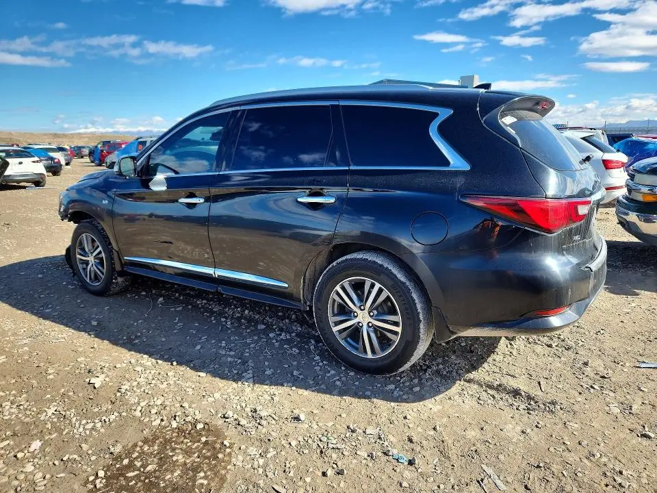 2020 INFINITI QX60 LUXE  