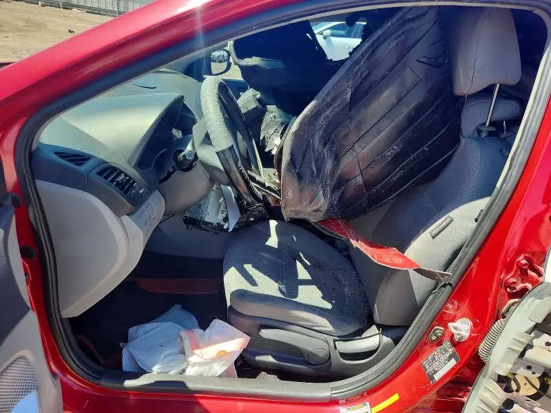 2012 HYUNDAI ACCENT GLS  