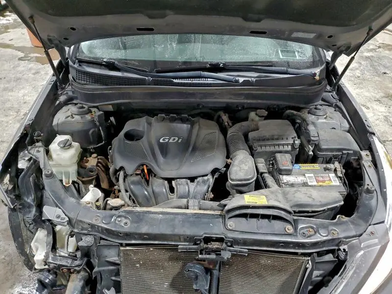 2011 HYUNDAI SONATA GLS  