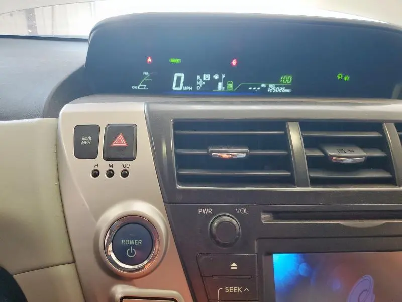 2012 TOYOTA PRIUS V   