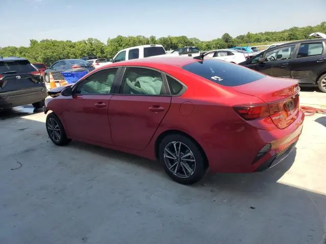 2023 KIA FORTE LX  