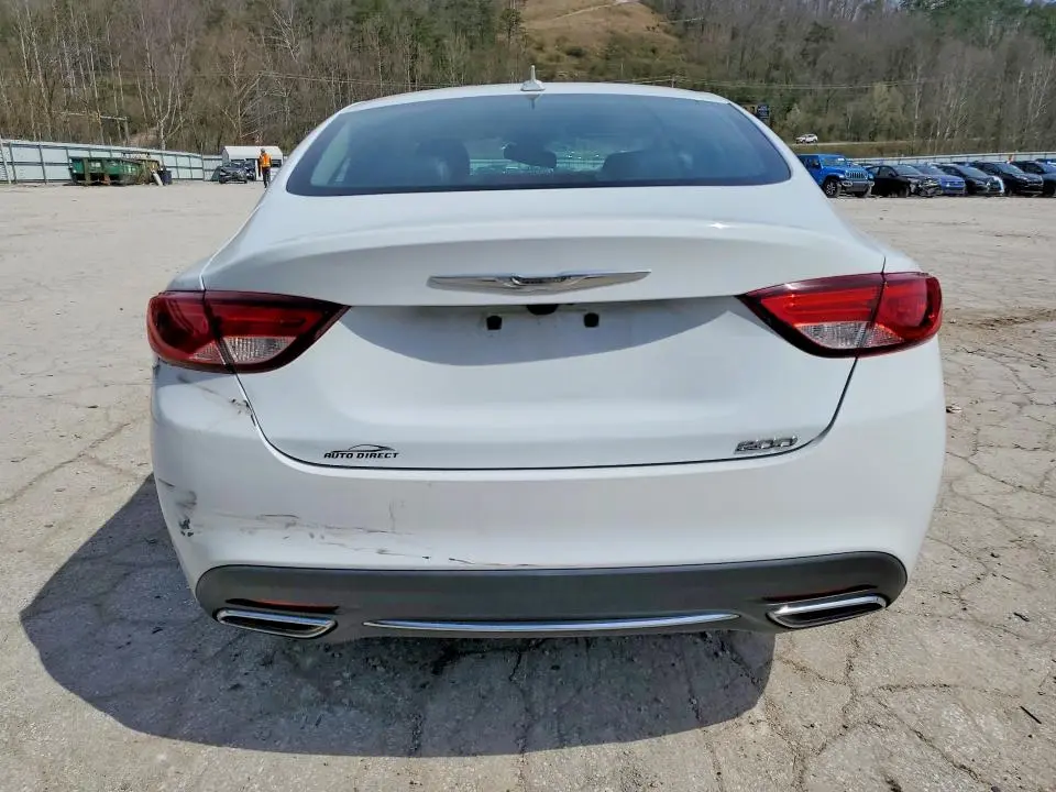 2017 CHRYSLER 200 LIMITED  