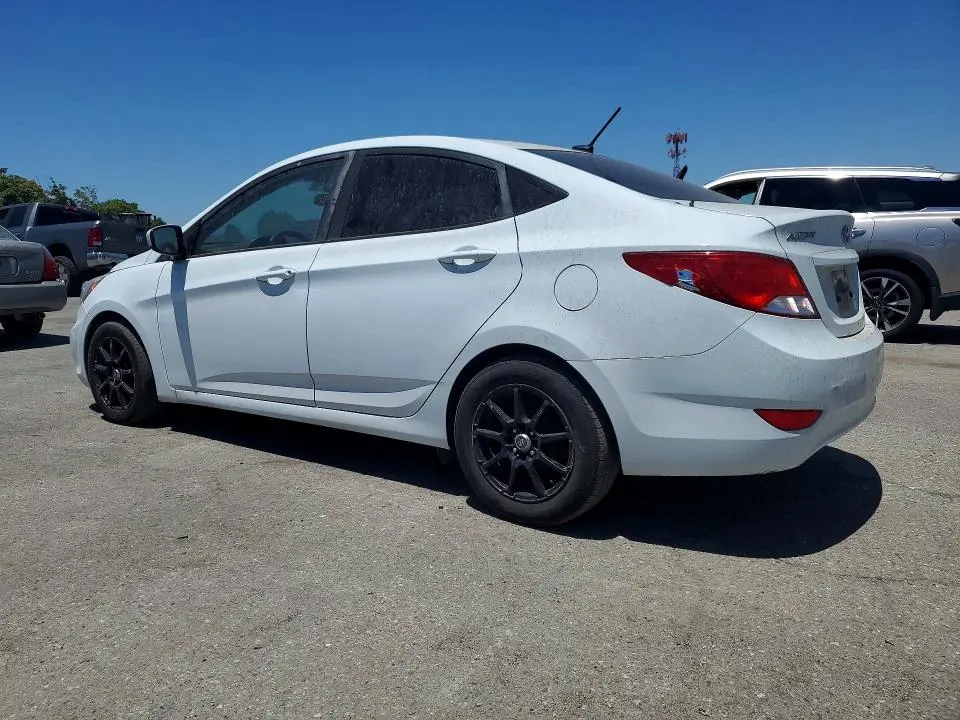 2016 HYUNDAI ACCENT SE  