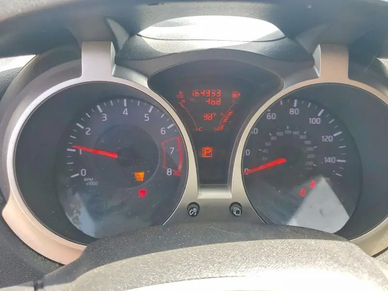 2013 NISSAN JUKE S  