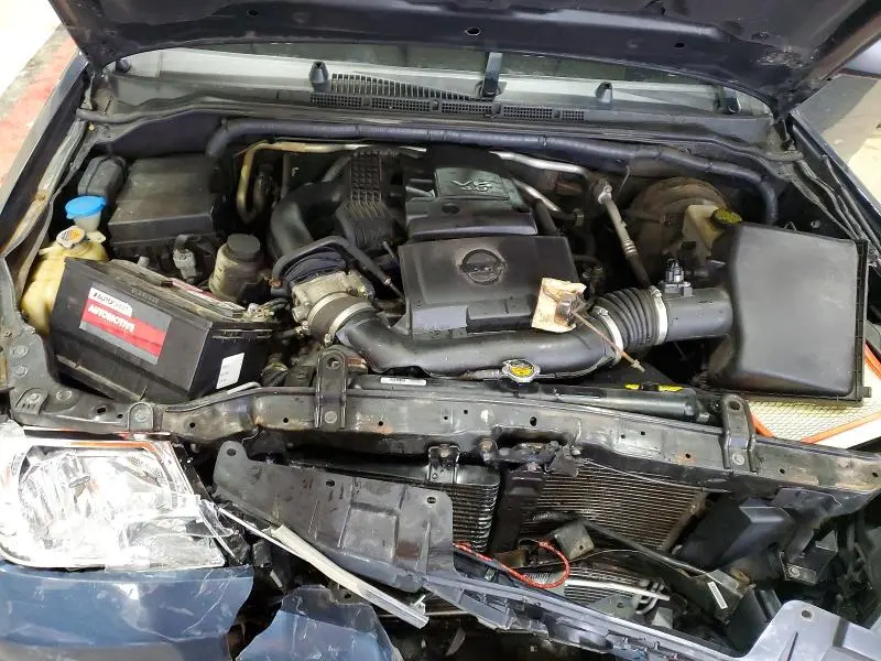 2016 NISSAN FRONTIER CREW CAB SE  