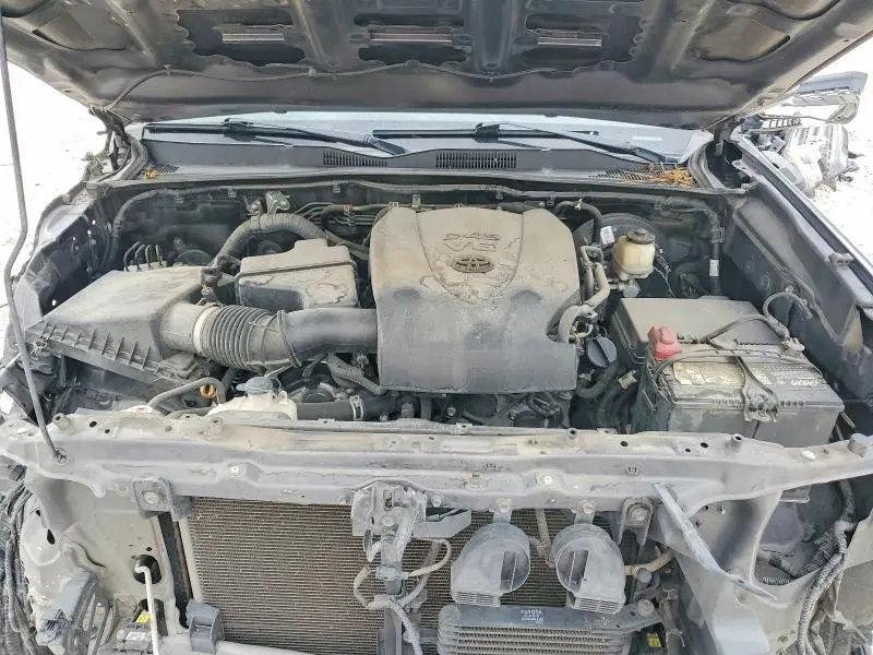 2017 TOYOTA TACOMA   