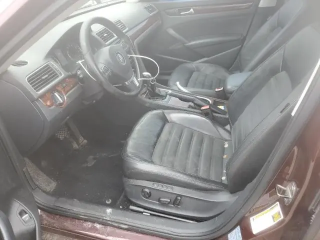 2013 VOLKSWAGEN PASSAT SEL  
