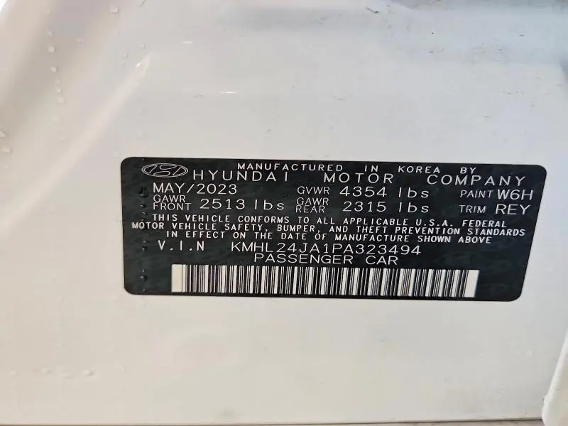 2023 HYUNDAI SONATA SE  