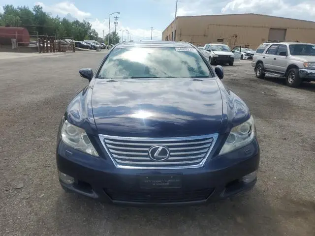 2011 LEXUS LS 460  