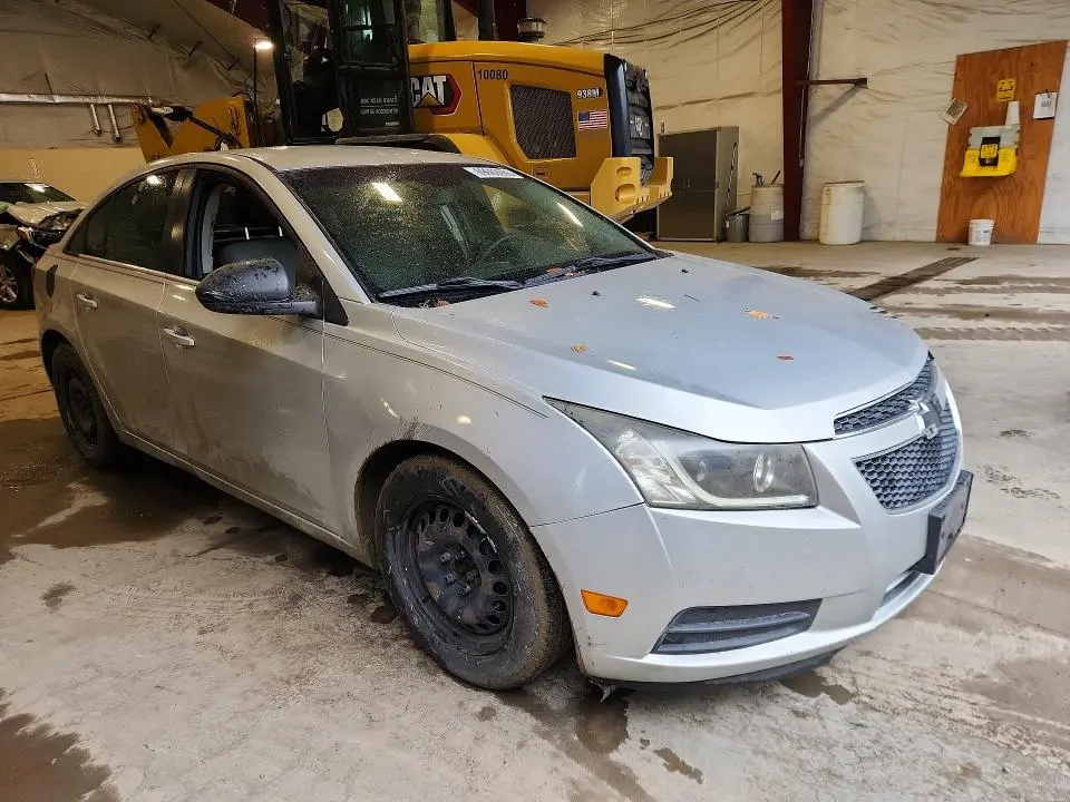 2012 CHEVROLET CRUZE LS  