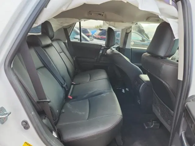 2024 TOYOTA 4RUNNER SR5 PREMIUM  