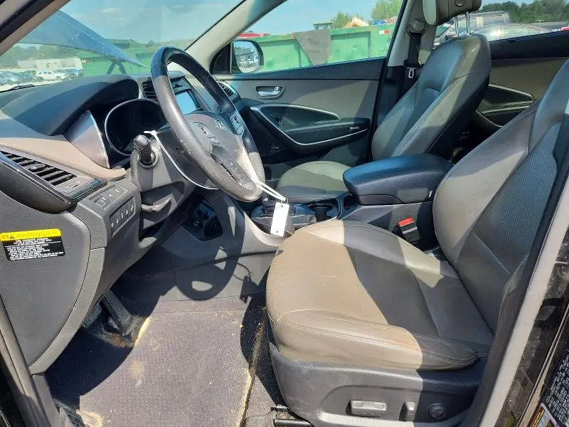 2016 HYUNDAI SANTA FE SE  