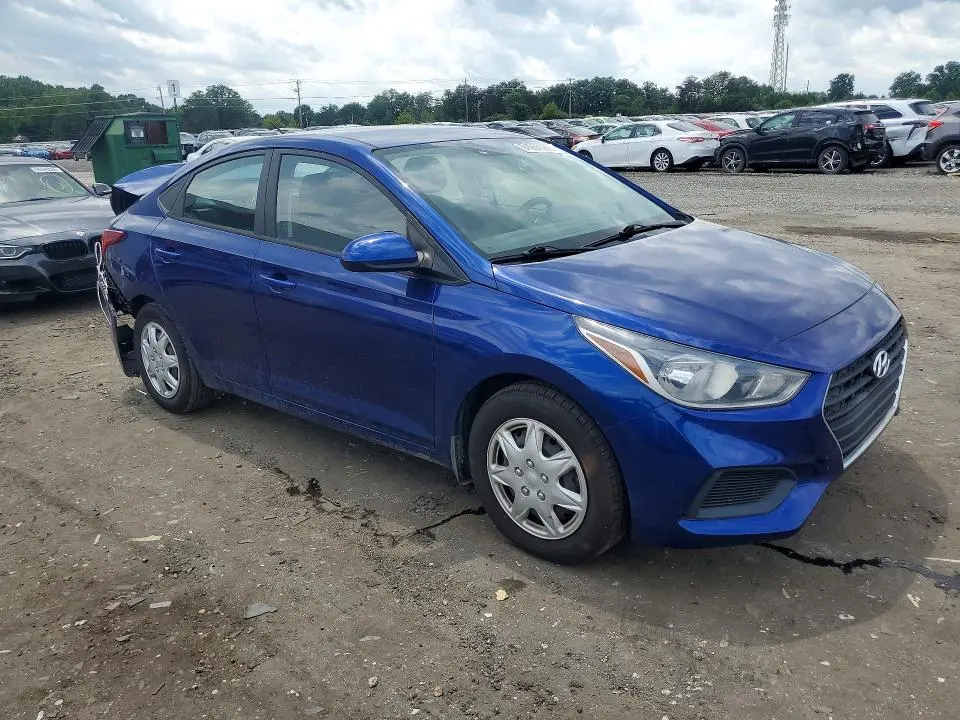 2021 HYUNDAI ACCENT SE  