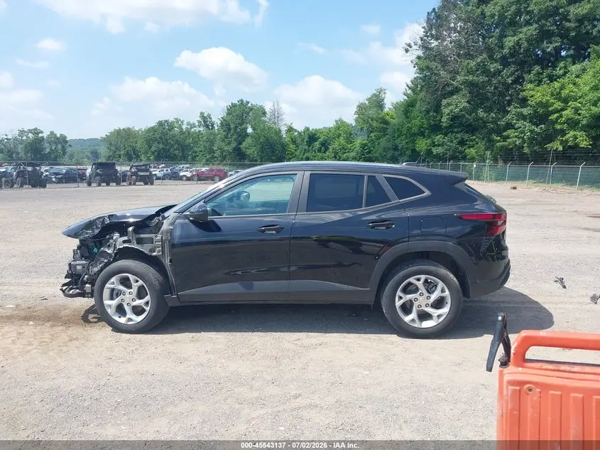 2025 CHEVROLET TRAX FWD LS