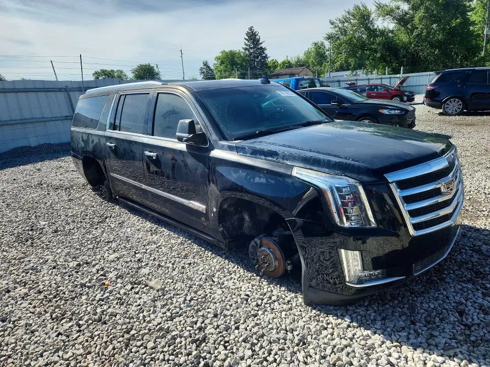 2017 CADILLAC ESCALADE ESV PREMIUM LUXURY  