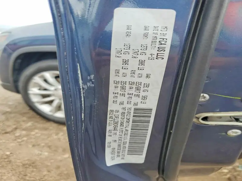 2019 JEEP CHEROKEE LATITUDE  