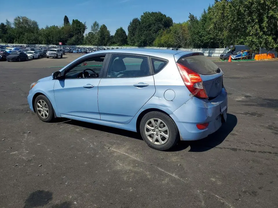 2014 HYUNDAI ACCENT GS  