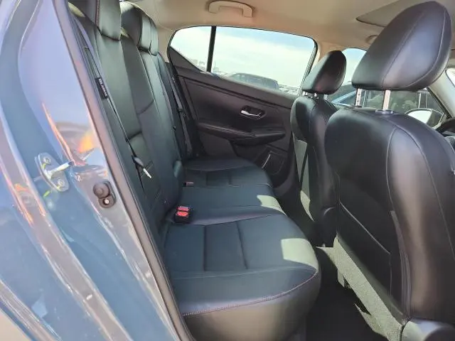 2024 NISSAN SENTRA SR  