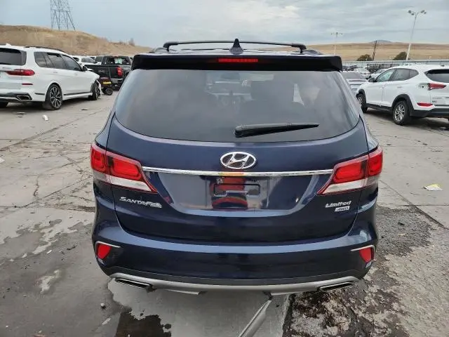 2017 HYUNDAI SANTA FE SE  