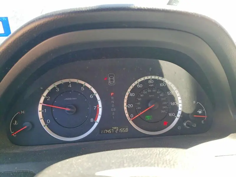 2011 HONDA ACCORD SE  