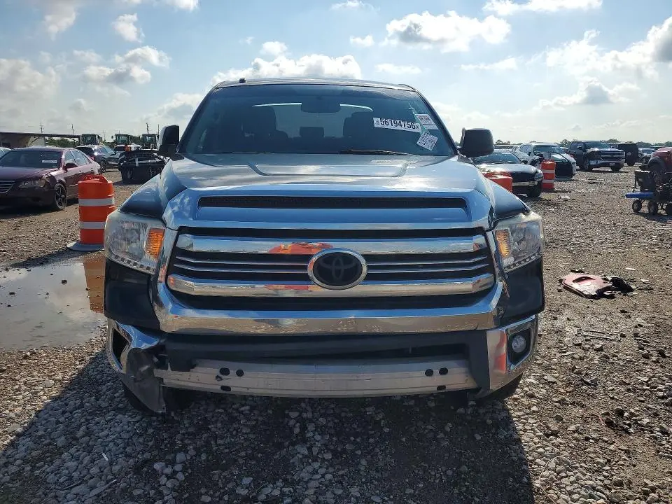 2017 TOYOTA TUNDRA CREWMAX SR5  