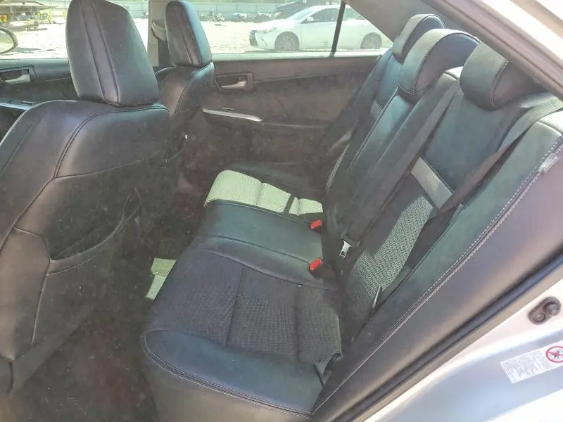 2014 TOYOTA CAMRY SE  