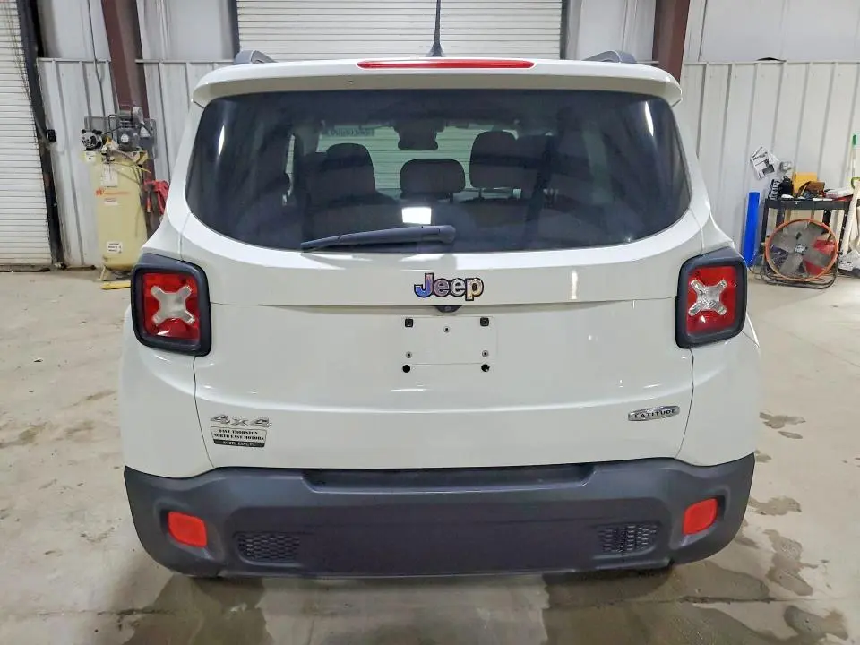2016 JEEP RENEGADE LATITUDE  