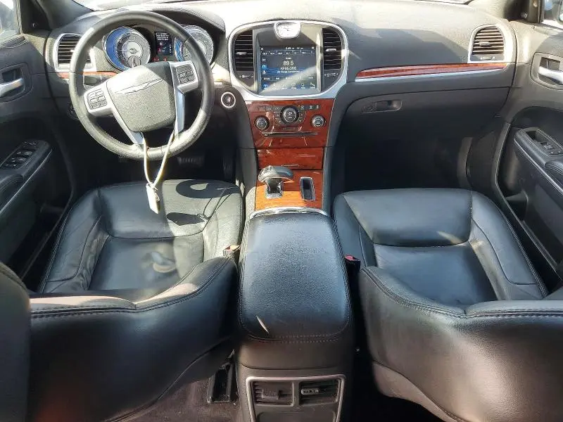 2012 CHRYSLER 300 LIMITED  