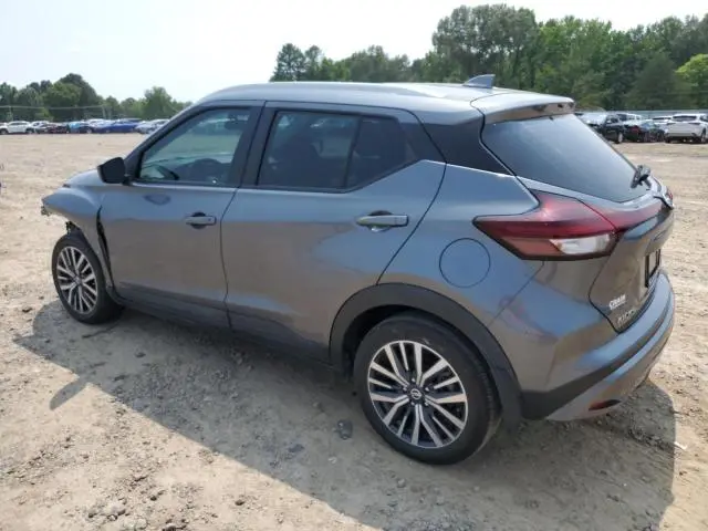 2021 NISSAN KICKS SV  
