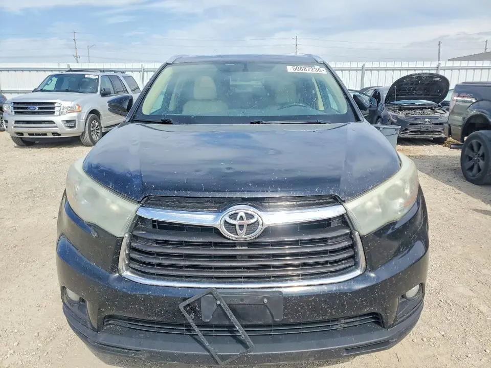 2016 TOYOTA HIGHLANDER XLE  