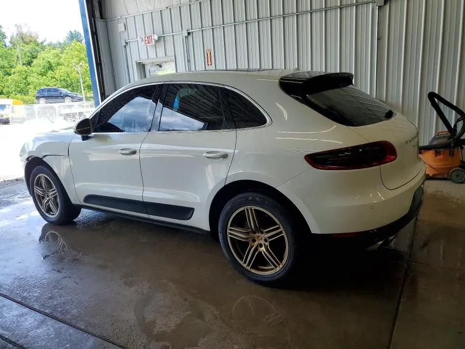 2017 PORSCHE MACAN S  