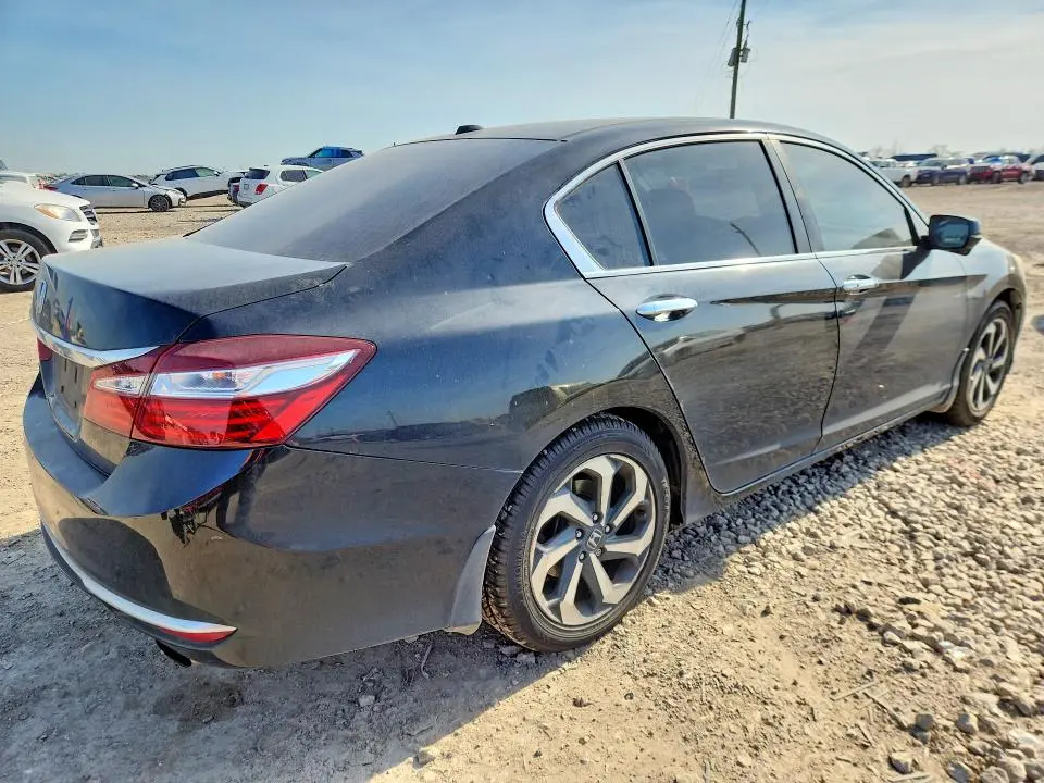 2017 HONDA ACCORD EX  