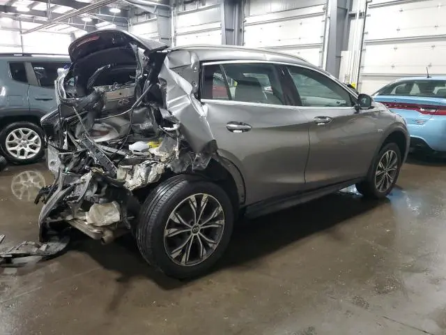2017 INFINITI QX30 BASE  