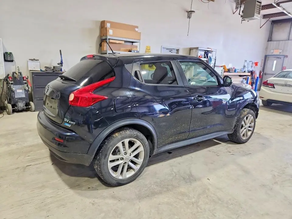 2013 NISSAN JUKE S  