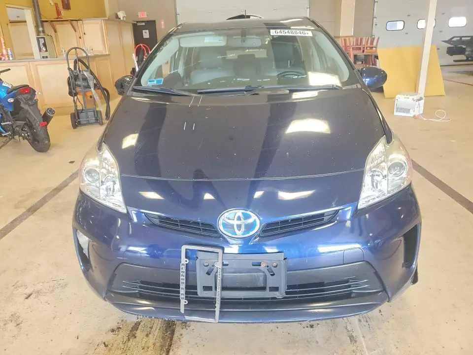 2015 TOYOTA PRIUS FOUR  
