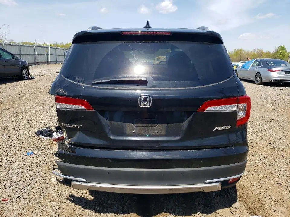 2021 HONDA PILOT TOURING  