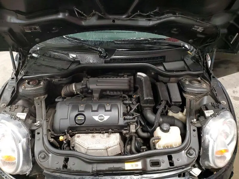 2012 MINI COOPER   