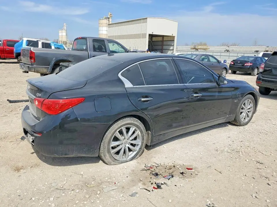 2016 INFINITI Q50 3.0T PREMIUM  