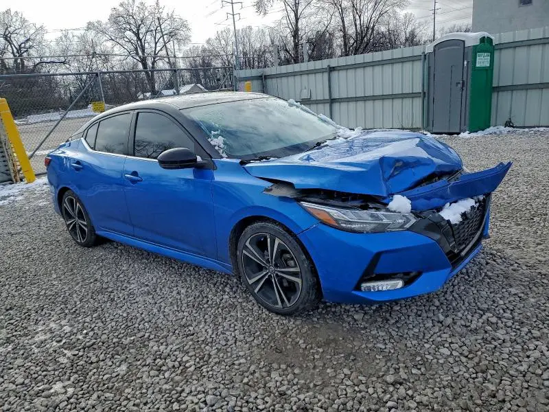2022 NISSAN SENTRA SR  