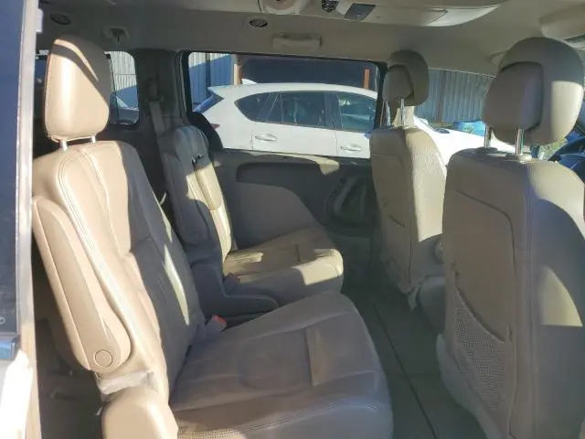 2013 CHRYSLER TOWN & COUNTRY TOURING L  